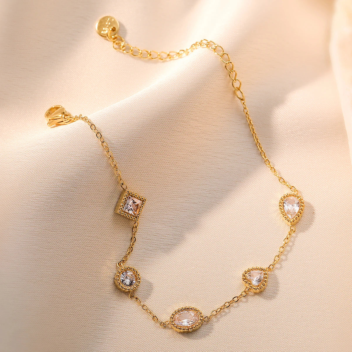 Fashionable Light Luxury Women's Versatile Elegant Bracelet Jewelry