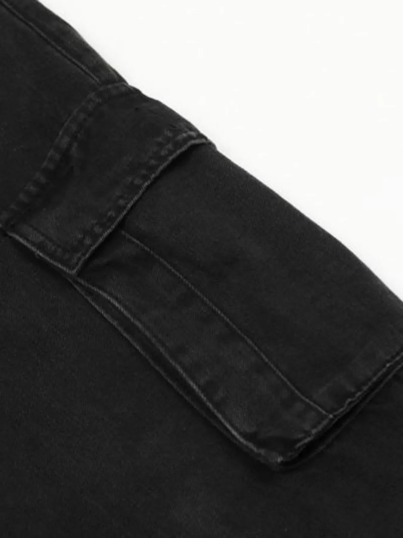 Men's Multi-Pocket Cargo Jeans for Casual Utility Style