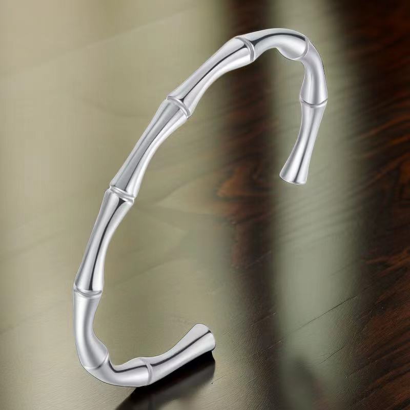 Women's Titanium Steel Bracelet with Non-Fading Buckle Jewelry