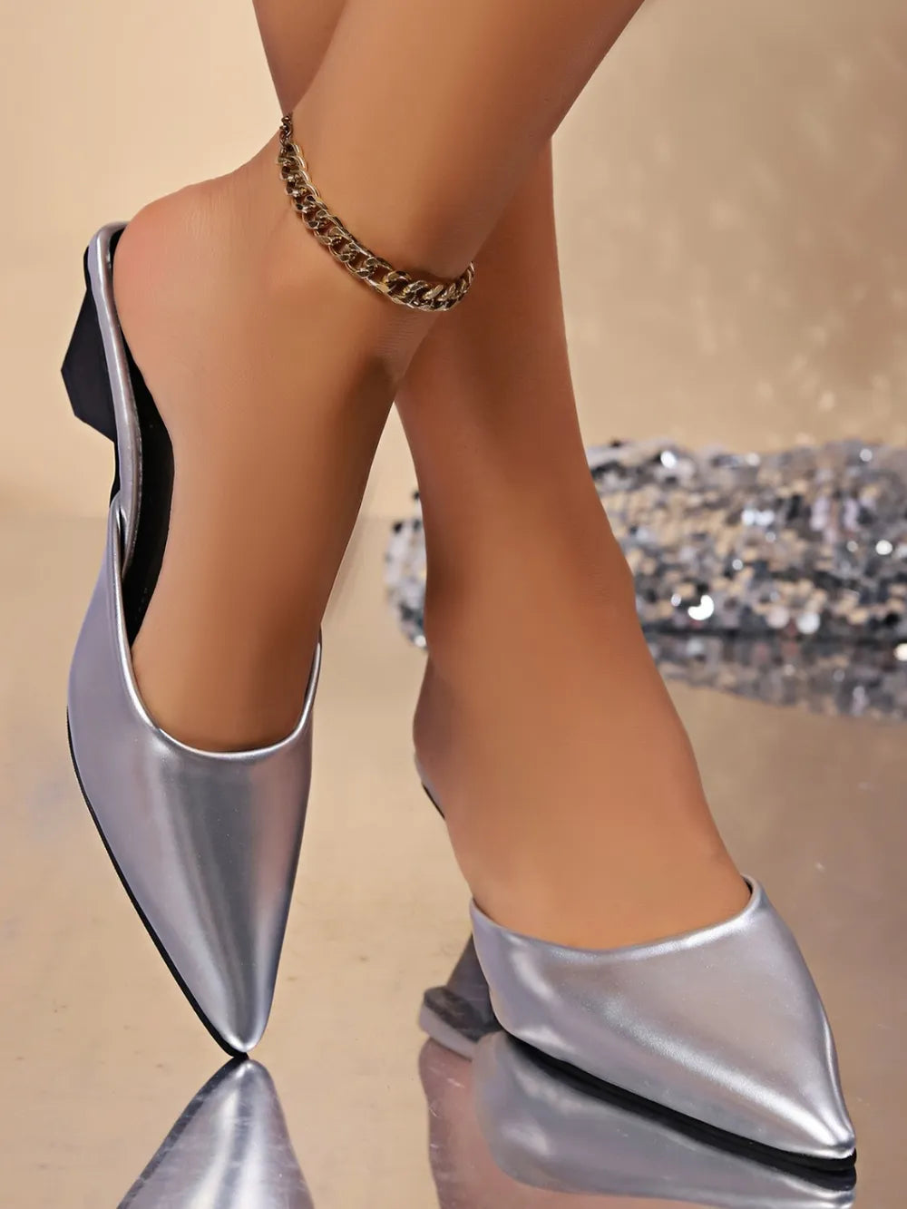 Leather Point Toe Sandals for Elegant Everyday Wear